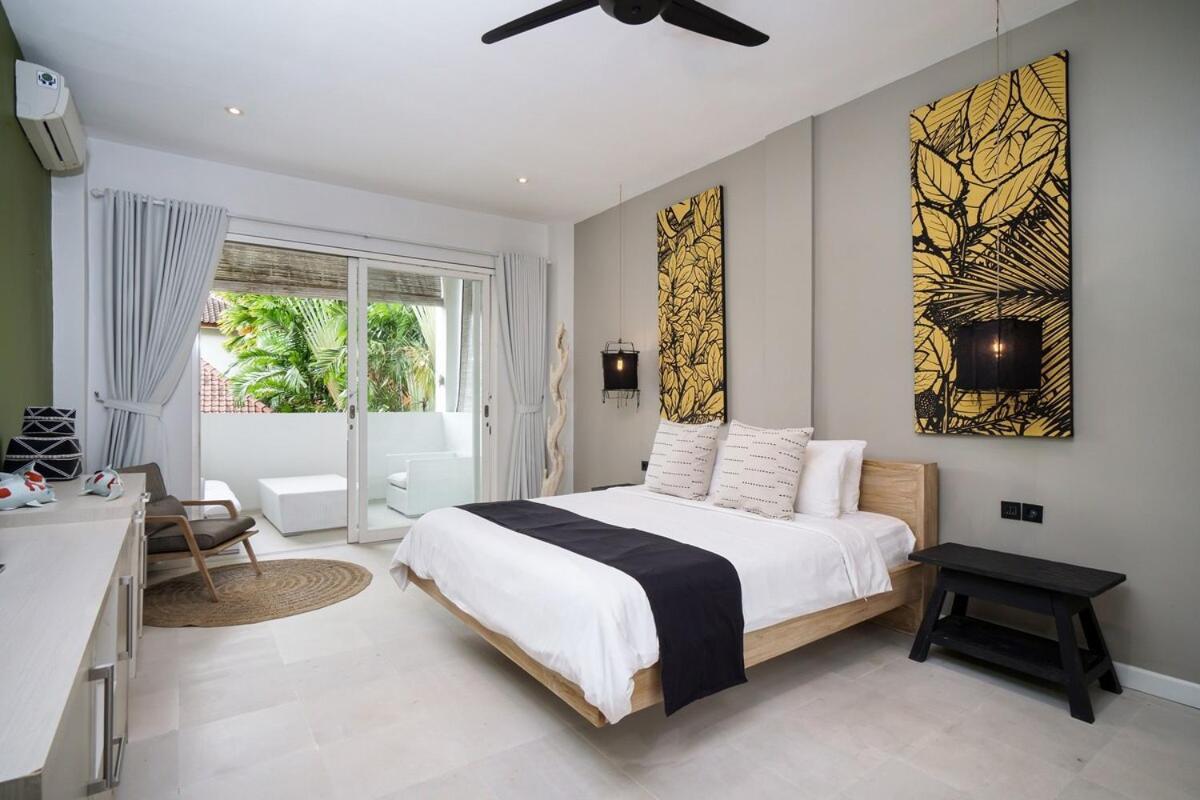 4br Group Holiday, Walk To Fitness, Food, Villa